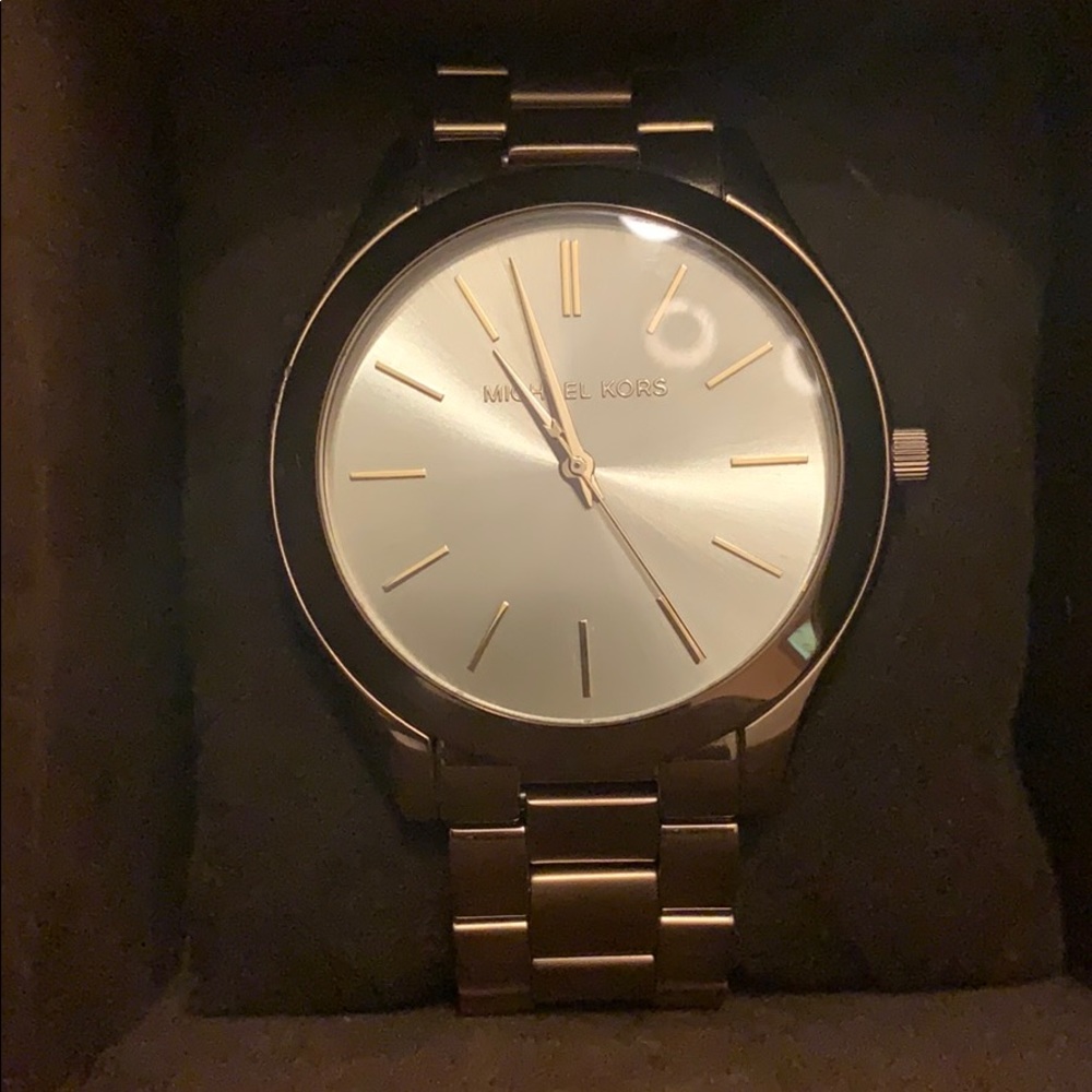 Micheal kors watch unisex - Picture 2 of 5